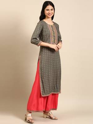 women's round neck geometric foil print olive straight kurta and palazzos with dupatta 4
