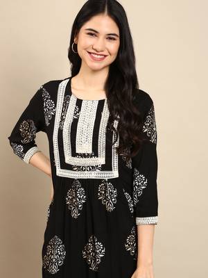 women's round neck floral black straight kurta and palazzos 1