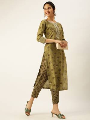 women's round neck ethnic motifs foil print olive straight kurta and trouser 4
