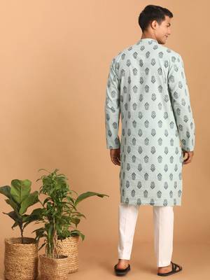 Aqua And White Cotton Kurta And Pyjama Set 3