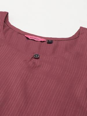 women's round neck woven design mauve straight kurta and trouser 2