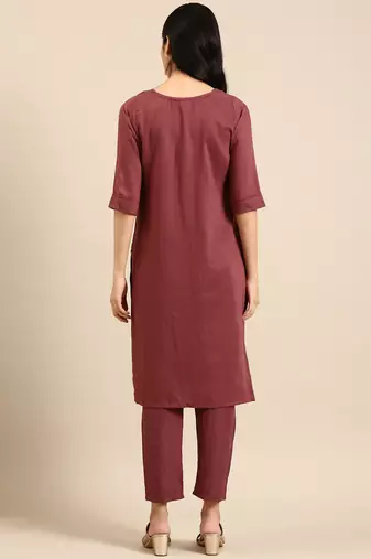women's round neck woven design mauve straight kurta and trouser