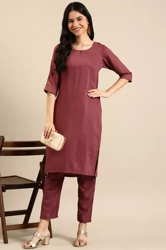 women's round neck woven design mauve straight kurta and trouser