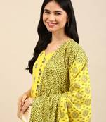 women's v-neck floral foil print yellow anarkali kurta and skirt with dupatta