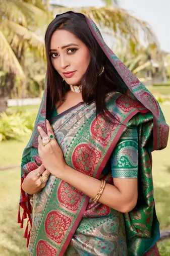 Boutique collection kanjivaram soft silk saree with unstitched blouse
