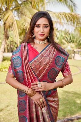 Boutique collection kanjivaram soft silk saree with unstitched blouse 2