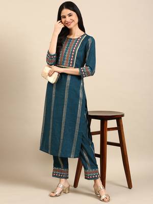 women's round neck checked foil print teal straight kurta and trouser 5