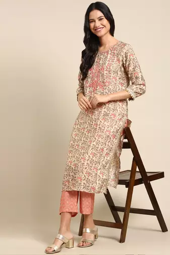 Showoff women's scoop neck floral block print beige straight kurta and trouser