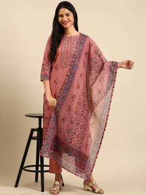 women's round neck floral mauve straight kurta and trouser with dupatta 5