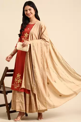 women's scoop neck solid rust straight kurta and skirt with dupatta