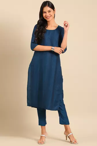 Showoff women's scoop neck solid teal straight kurta and trouser