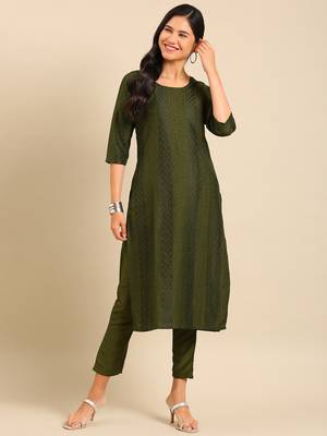 women's scoop neck solid olive straight kurta and trouser 3