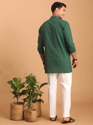 Green And White Cotton Kurta Pyjama Set 3