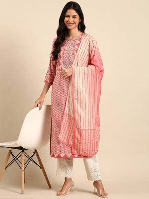Showoff women's round neck abstract pink straight kurta and trouser with dupatta 5
