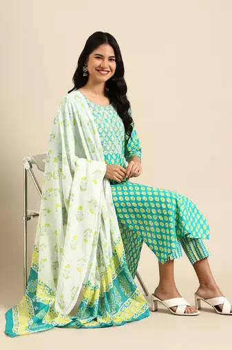 women's scoop neck ethnic motifs batik teal straight kurta and trouser