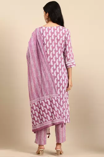 Showoff women's scoop neck paisley batik lavender straight kurta and trouser with dupatta