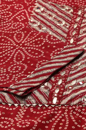 Showoff women's scoop neck bandhani maroon straight kurta and trouser