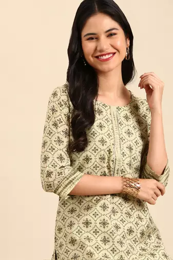 Showoff women's scoop neck ethnic motifs block print olive straight kurta and trouser