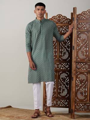Green And White Cotton Kurta Pyjama Set 1