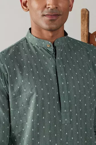 Green And White Cotton Kurta Pyjama Set