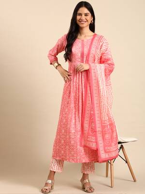 women's scoop neck bandhani coral anarkali kurta and trouser with dupatta 5