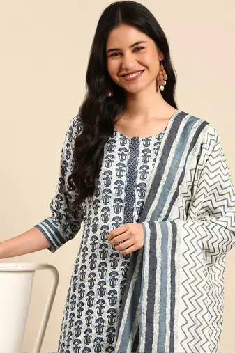 Showoff women's scoop neck paisley block print teal straight kurta and trouser with dupatta
