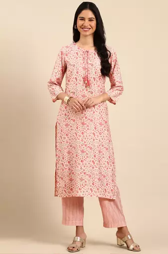 Showoff women's keyhole neck paisley peach straight kurta and trouser