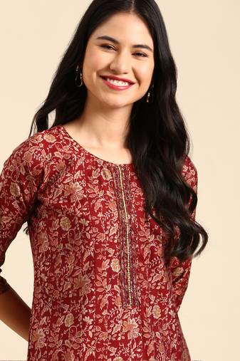 women's scoop neck floral block print maroon straight kurta and trouser