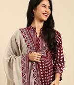 Showoff women's mandarin collar geometric foil print burgundy anarkali kurta and trouser with dupatta
