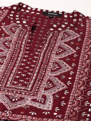 Showoff women's mandarin collar geometric foil print burgundy anarkali kurta and trouser with dupatta 2