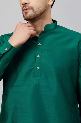 Green And Rose Gold Cotton Blend Kurta Pyjama Set