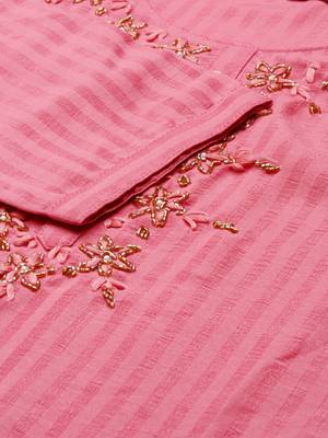 women's scoop neck solid pink straight kurta and trouser 3