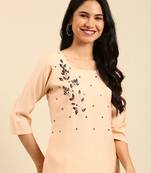 Showoff women's scoop neck solid peach straight kurta and trouser