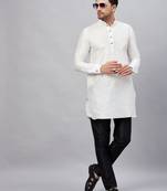 Men'S White And Black Cotton Blend Kurta Pyjama Set