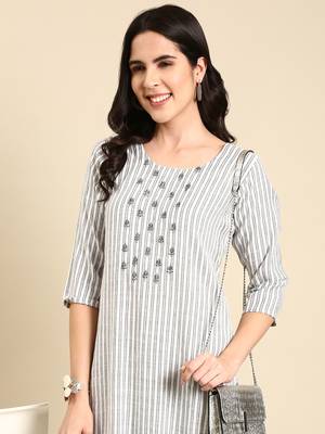 women's round neck striped screen print white straight kurta and trouser 2