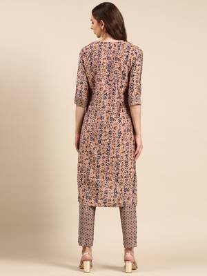 women's scoop neck floral foil print peach straight kurta and trouser 5