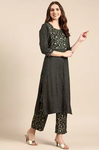 women's round neck ethnic motifs foil print green straight kurta and trouser
