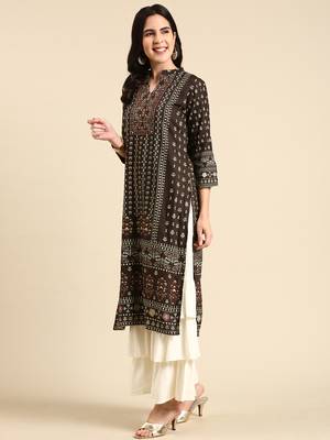 women's mandarin collar ethnic motifs screen print olive straight kurta and sharara 4