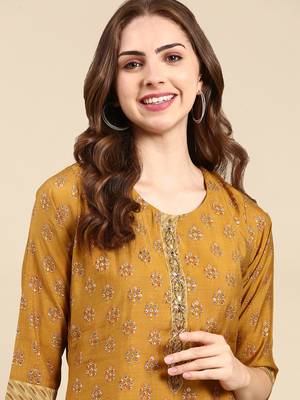 women's round neck ethnic motifs foil print gold straight kurta and trouser 1