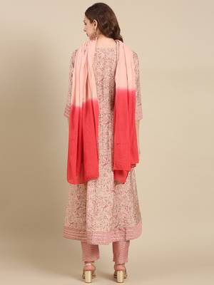 women's round neck floral ajrakh pink anarkali kurta and trouser with dupatta 5