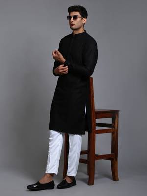 Black And White Cotton Blend Kurta Pyjama Set 1