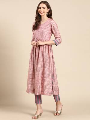 women's round neck floral foil print pink anarkali kurta and trouser 4