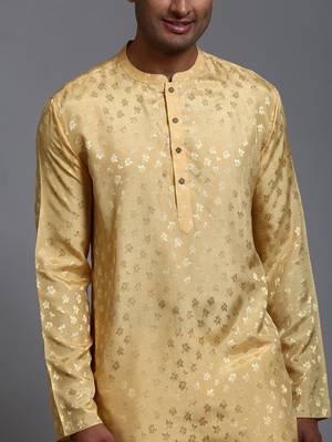 Men'S Yellow And Gold Silk Blend Kurta Pyjama Set 4