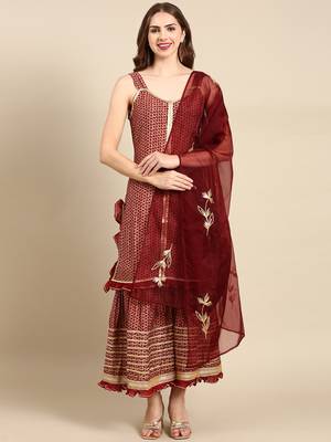 women's shoulder straps geometric maroon straight kurta and sharara with dupatta 2