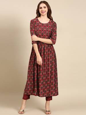 women's round neck ethnic motifs foil print maroon anarkali kurta and trouser 2