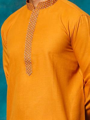 Rust And White Cotton Blend Kurta Pyjama Set 4
