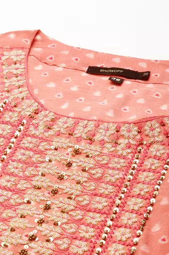 Showoff women's round neck solid screen print peach straight kurta and trouser with dupatta