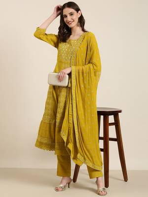 women's round neck floral lime green anarkali kurta and trouser with dupatta 5