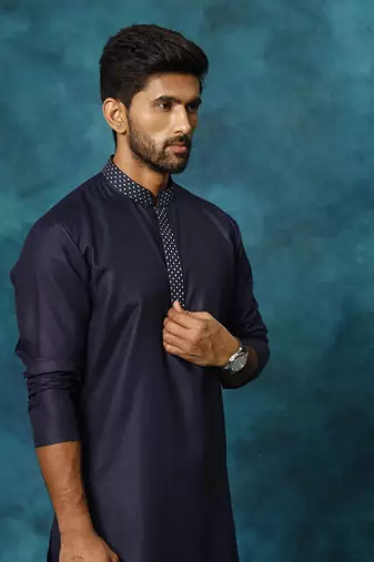 Men'S Navy And Cream Cotton Blend Kurta Pyjama Set