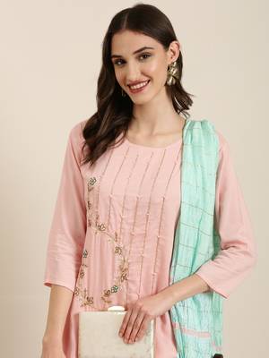 women's round neck solid pink straight kurta and sharara with dupatta 1